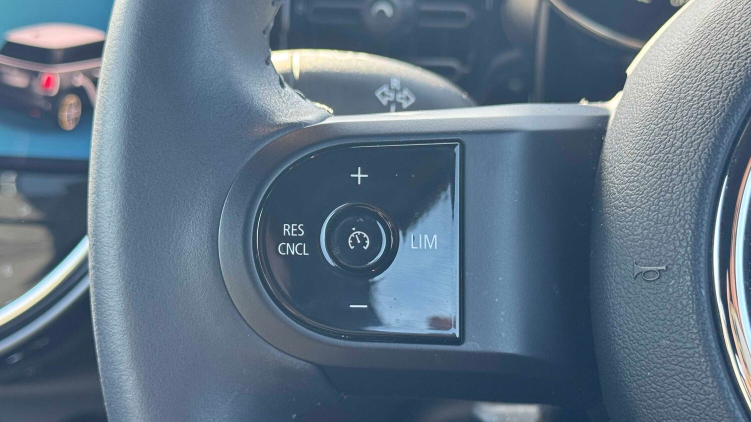 Used MINI Hatch 2022 for sale - 77943383: Photo 18