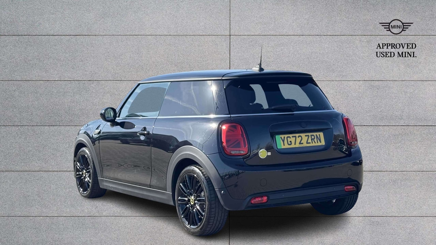 Used MINI Hatch 2022 for sale - 77943383: Photo 2