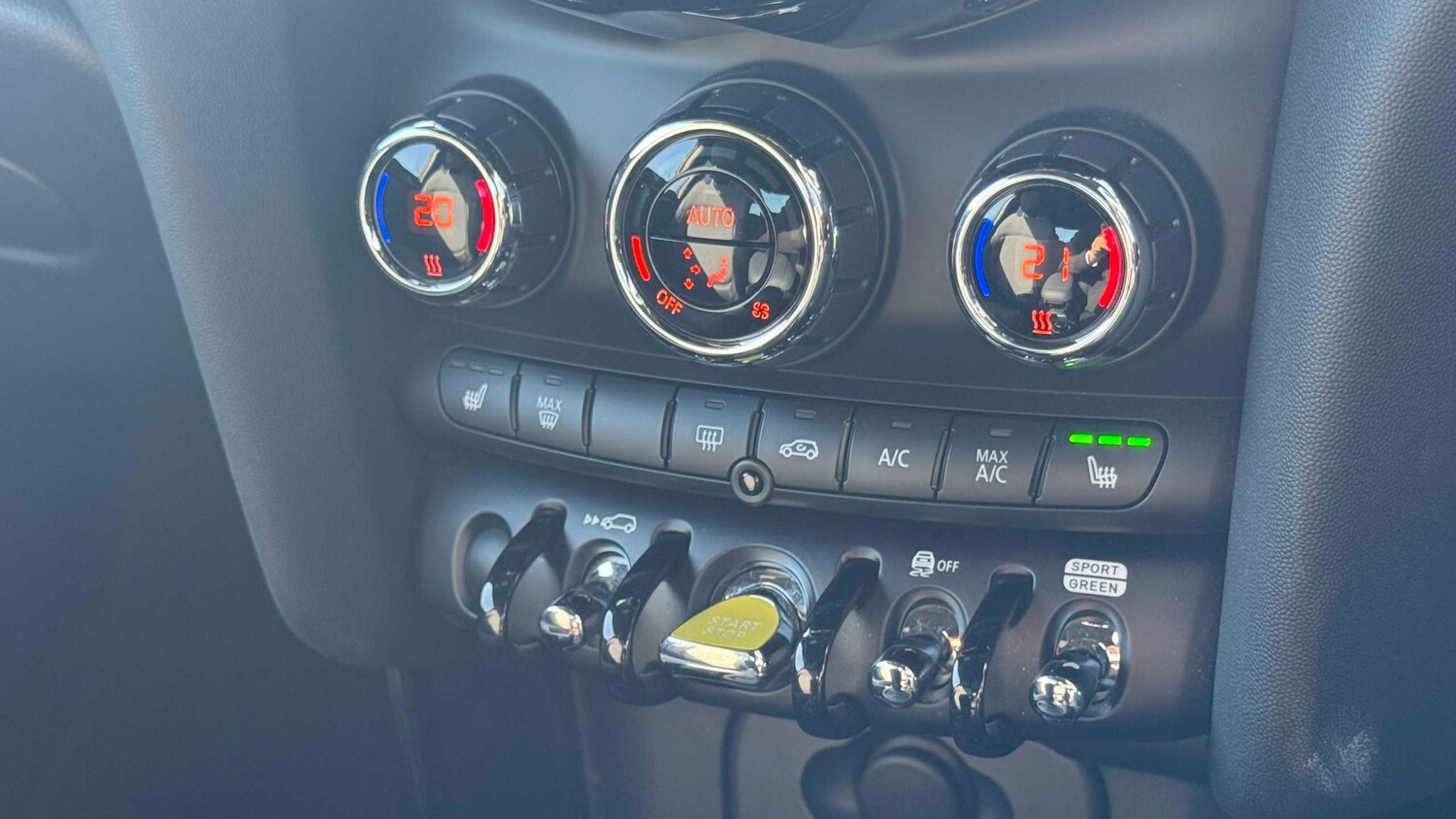 Used MINI Hatch 2022 for sale - 77943383: Photo 22