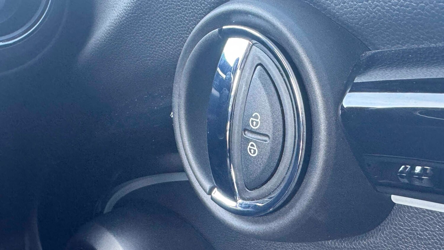 Used MINI Hatch 2022 for sale - 77943383: Photo 24