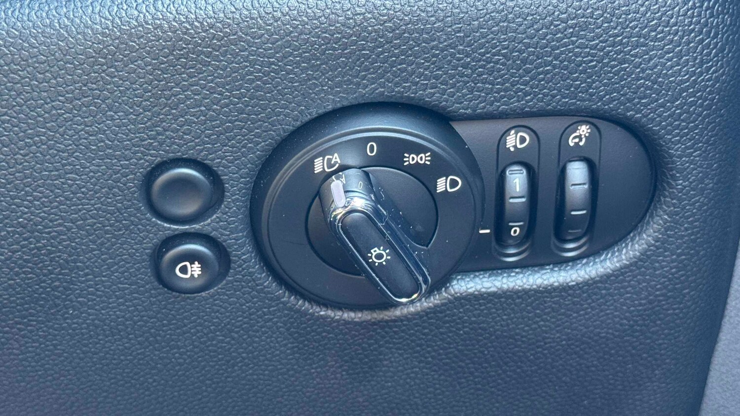 Used MINI Hatch 2022 for sale - 77943383: Photo 25