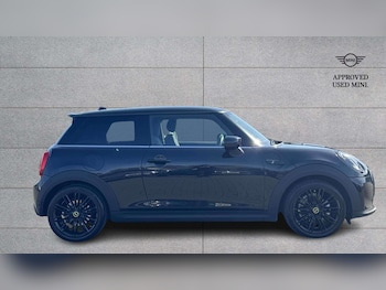 Used MINI Hatch 2022 for sale - 77943383: Photo