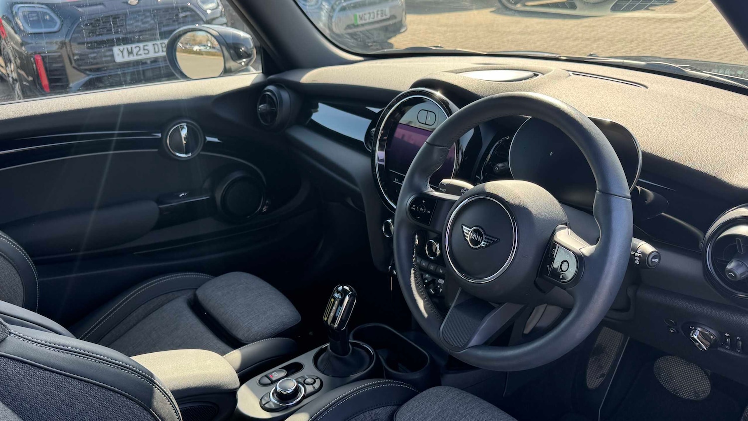 Used MINI Hatch 2022 for sale - 77943383: Photo 6