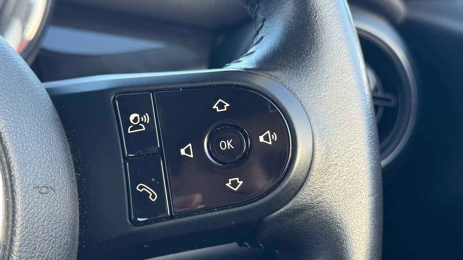 Used MINI Hatch 2022 for sale - 76705200: Photo 17