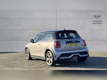 Used MINI Hatch 2022 for sale - 76705200: Photo