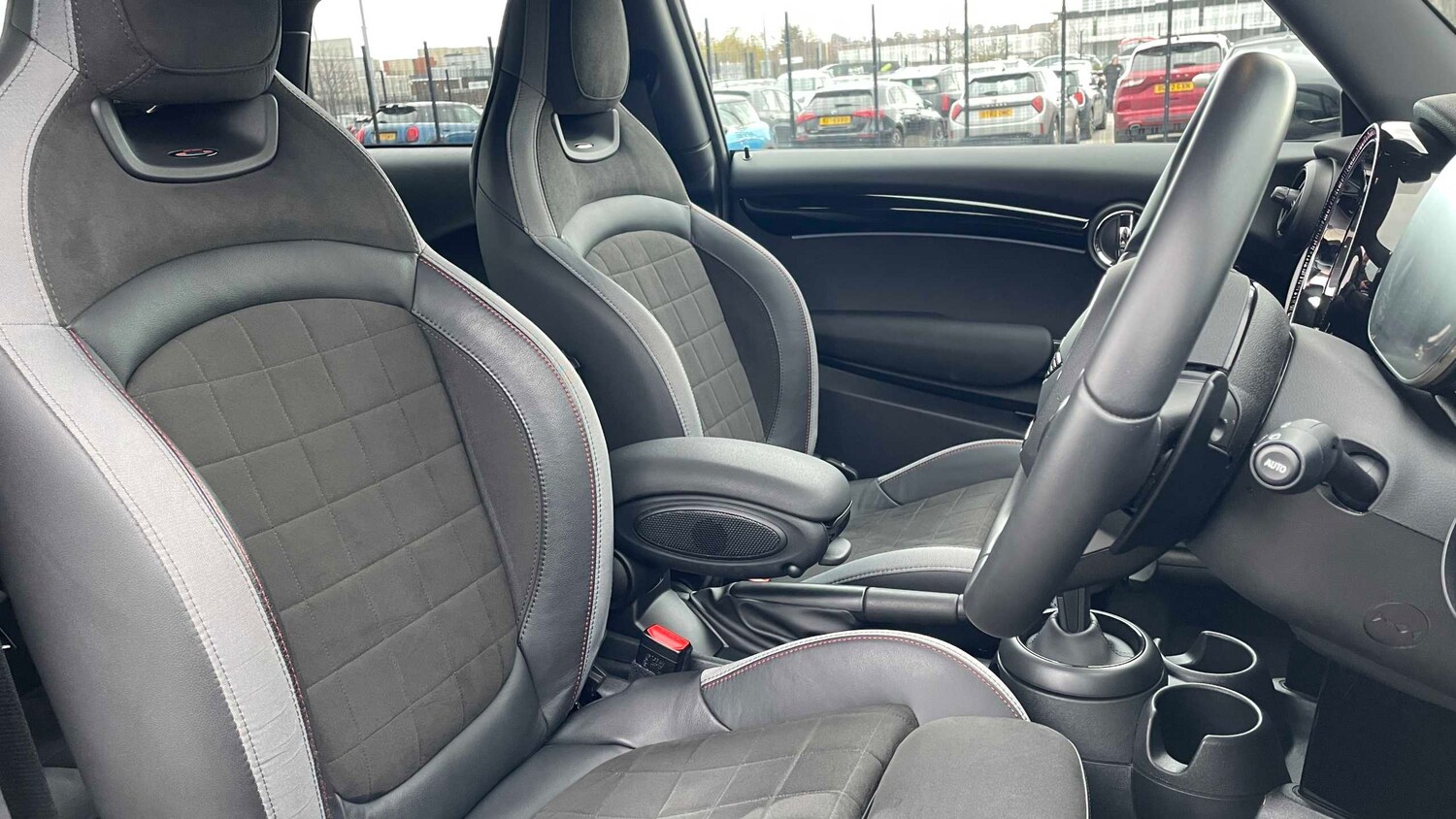 Used MINI Hatch 2023 for sale - 77727032: Photo 10