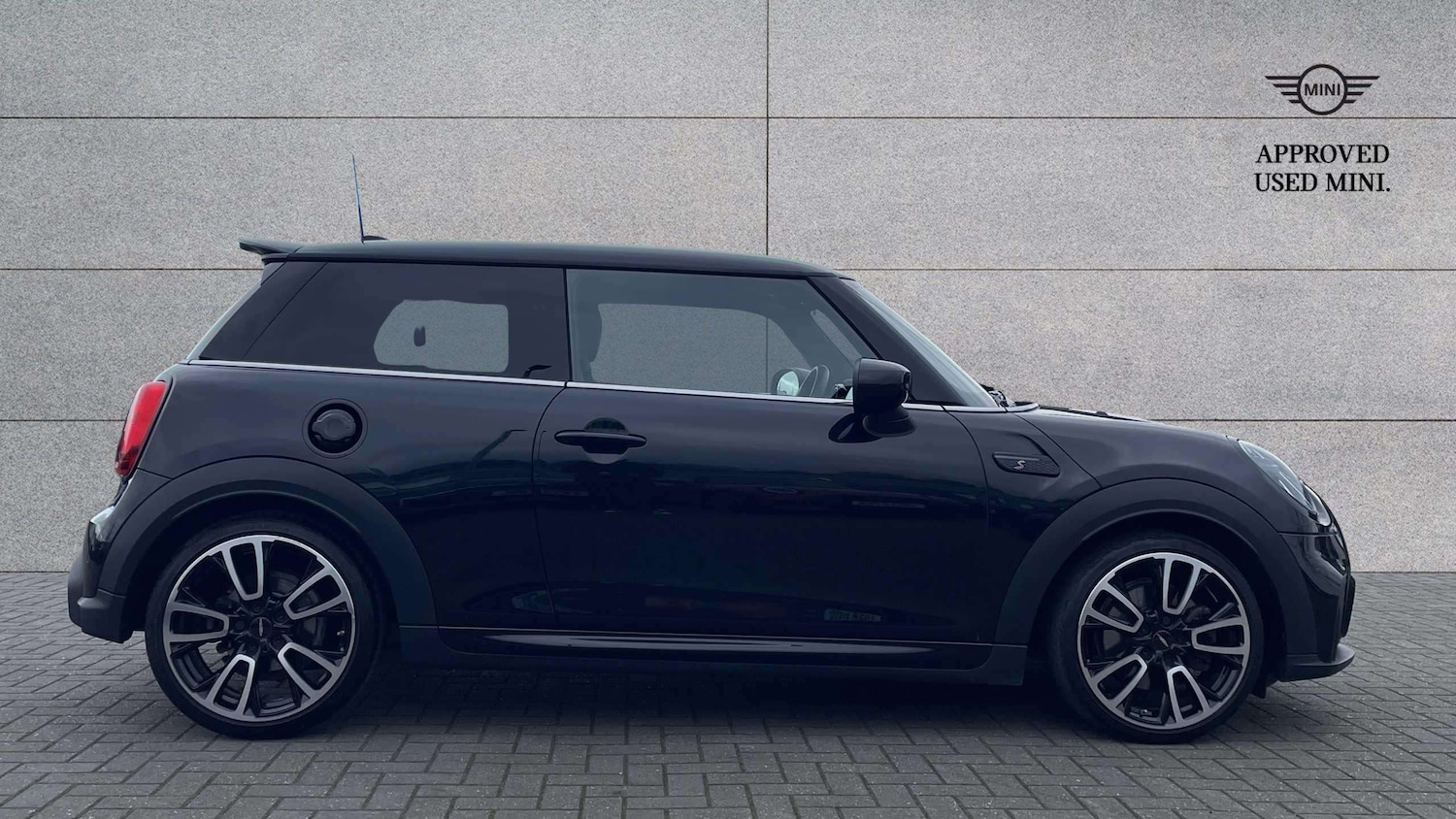 Used MINI Hatch 2023 for sale - 77727032: Photo 2