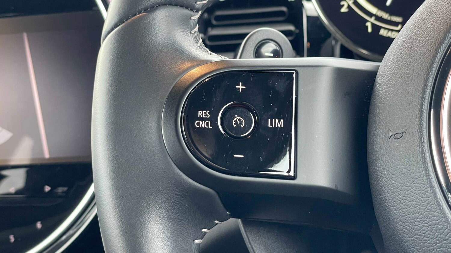 Used MINI Hatch 2023 for sale - 77727032: Photo 24