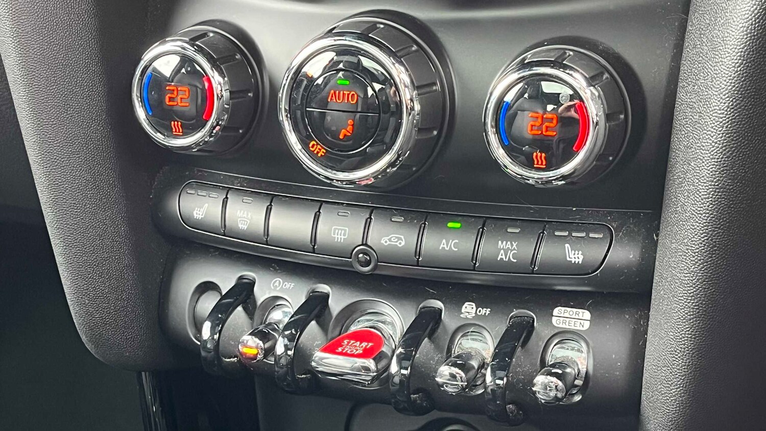 Used MINI Hatch 2018 for sale - 78076759: Photo 26