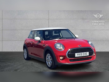 Used MINI Hatch 2018 for sale - 79096137: Photo