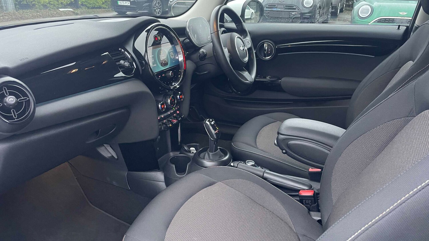 Used MINI Hatch 2023 for sale - 77414905: Photo 6