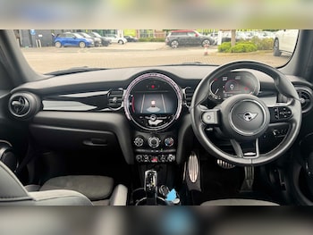 Used MINI Hatch 2021 for sale - 78774507: Photo