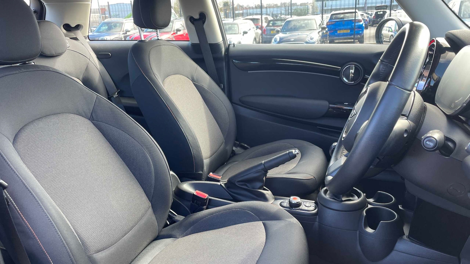 Used MINI Hatch 2021 for sale - 78024165: Photo 9