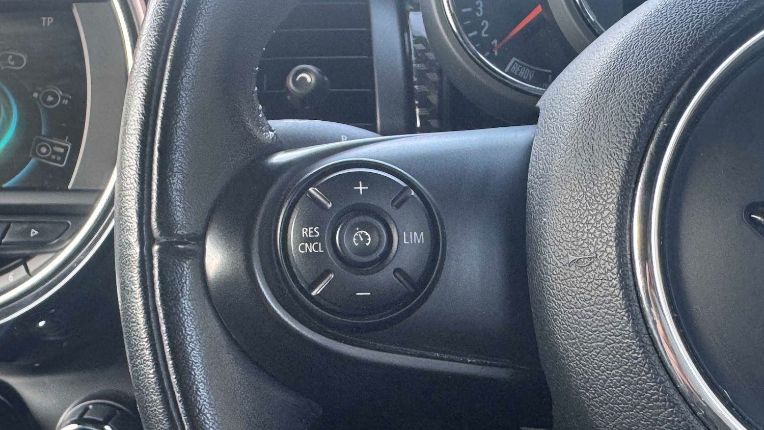 Used MINI Hatch 2017 for sale - 78089744: Photo 18