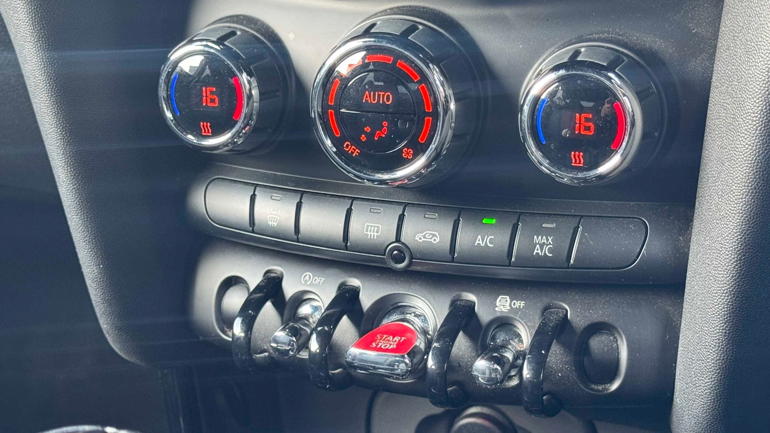 Used MINI Hatch 2017 for sale - 78089744: Photo 26