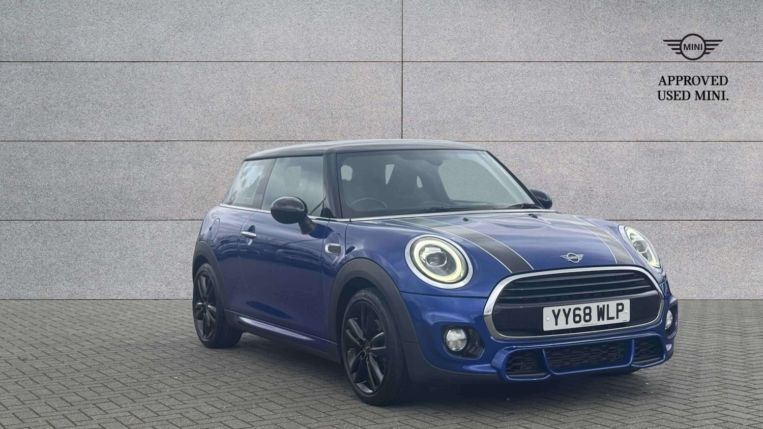 Used MINI Hatch 2019 for sale - 77601300: Photo 1