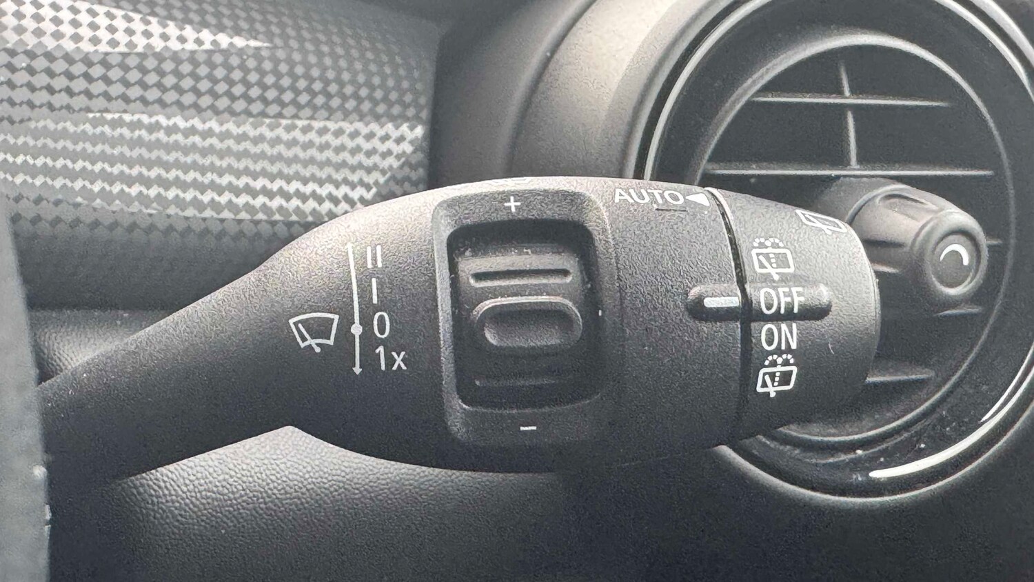 Used MINI Hatch 2019 for sale - 77601300: Photo 21