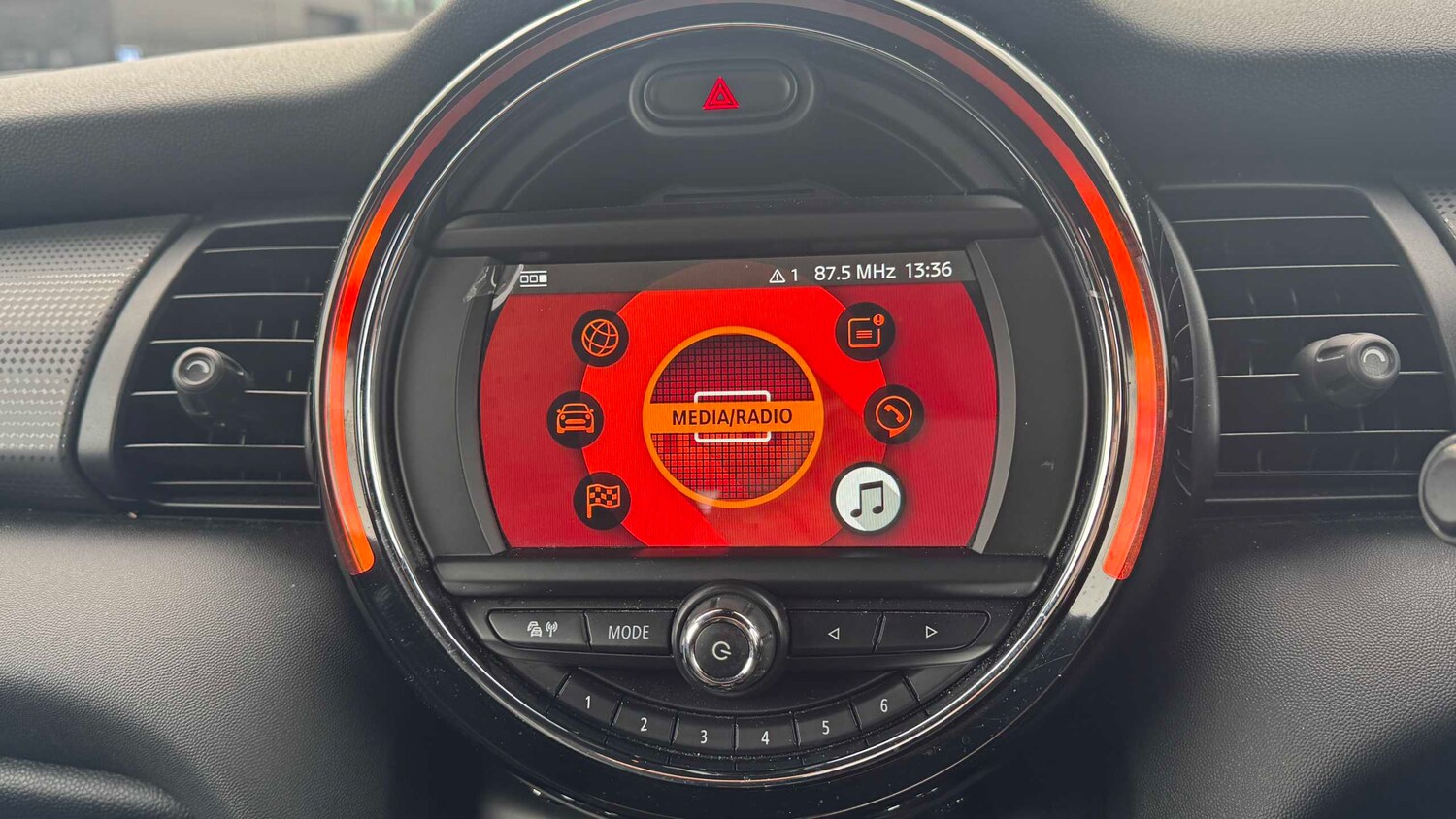 Used MINI Hatch 2019 for sale - 77601300: Photo 24