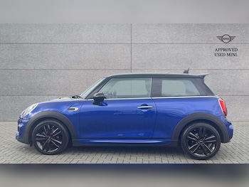Used MINI Hatch 2019 for sale - 77601300: Photo