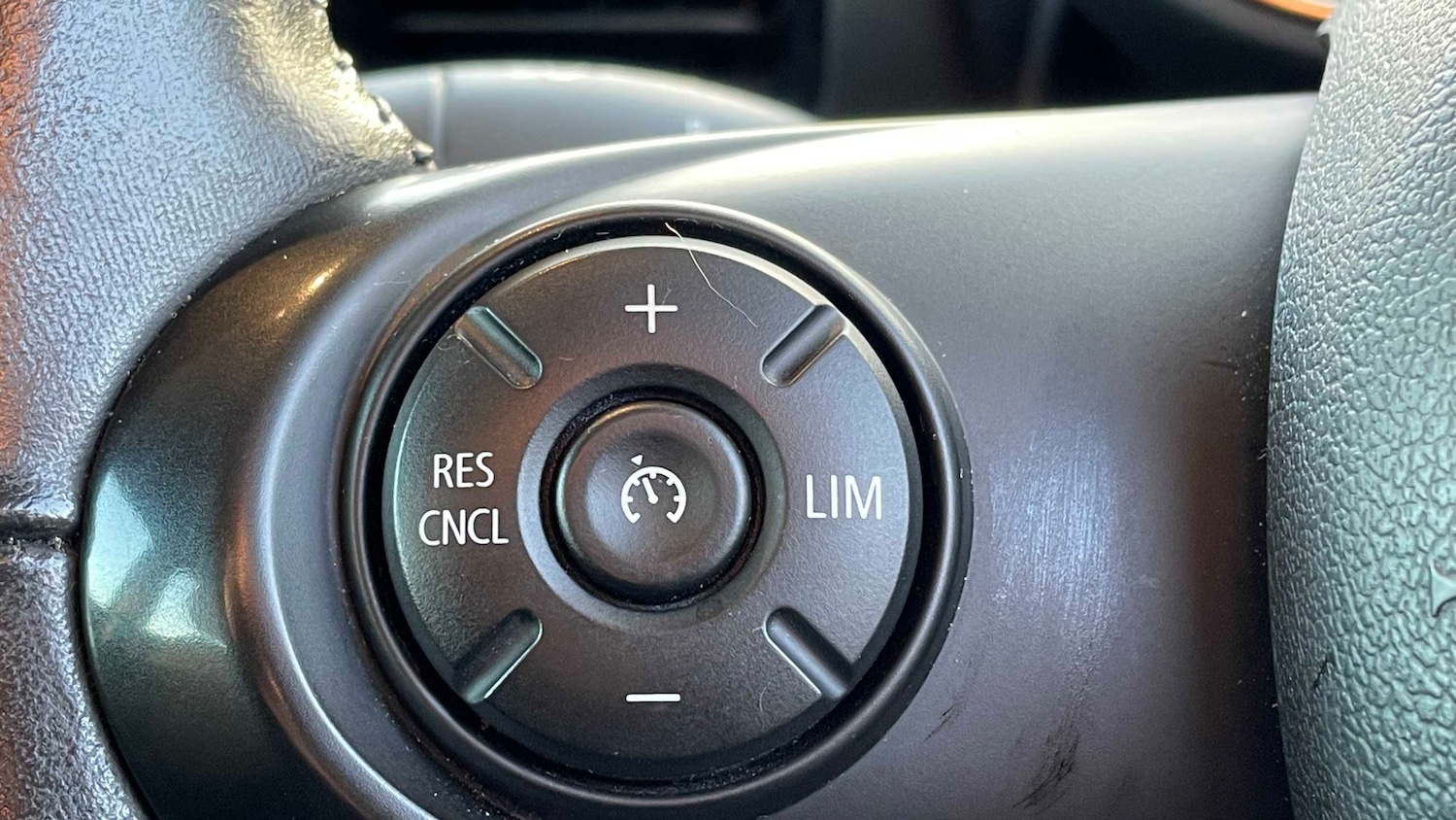 Used MINI Clubman 2018 for sale - 76610715: Photo 23