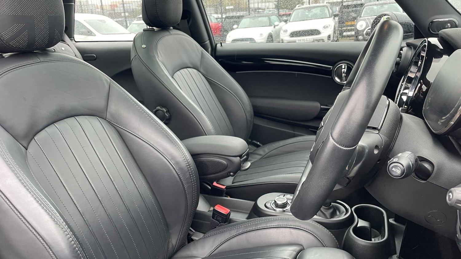 Used MINI Hatch 2022 for sale - 76575900: Photo 10