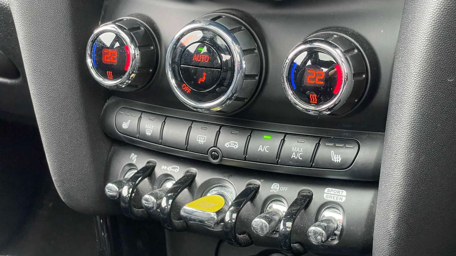 Used MINI Hatch 2022 for sale - 76575900: Photo 27