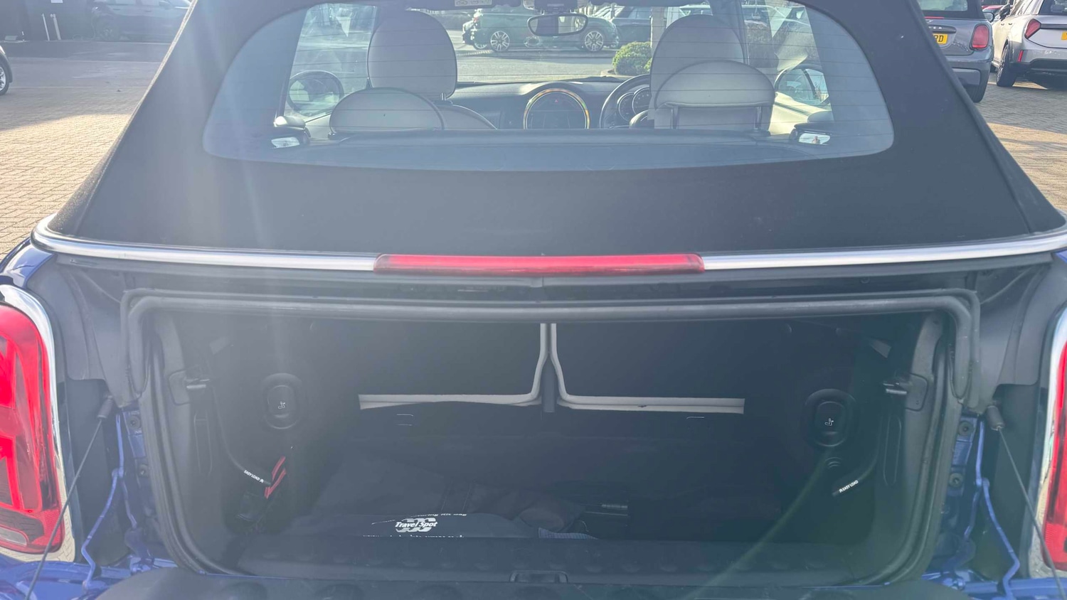 Used MINI Convertible 2018 for sale - 76636719: Photo 13