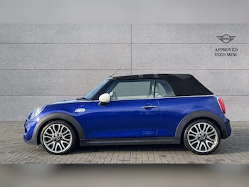Used MINI Convertible 2018 for sale - 76636719: Photo