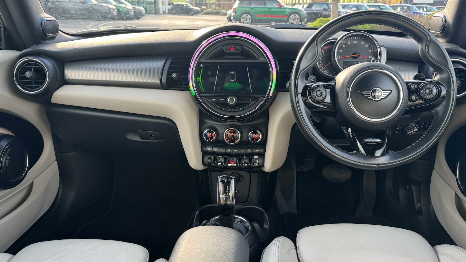 Used MINI Convertible 2018 for sale - 76636719: Photo 6
