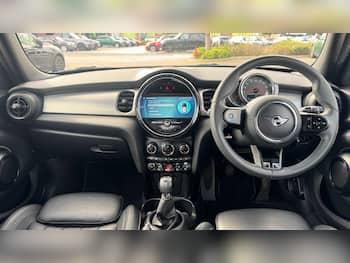 Used MINI Hatch 2022 for sale - 79825301: Photo