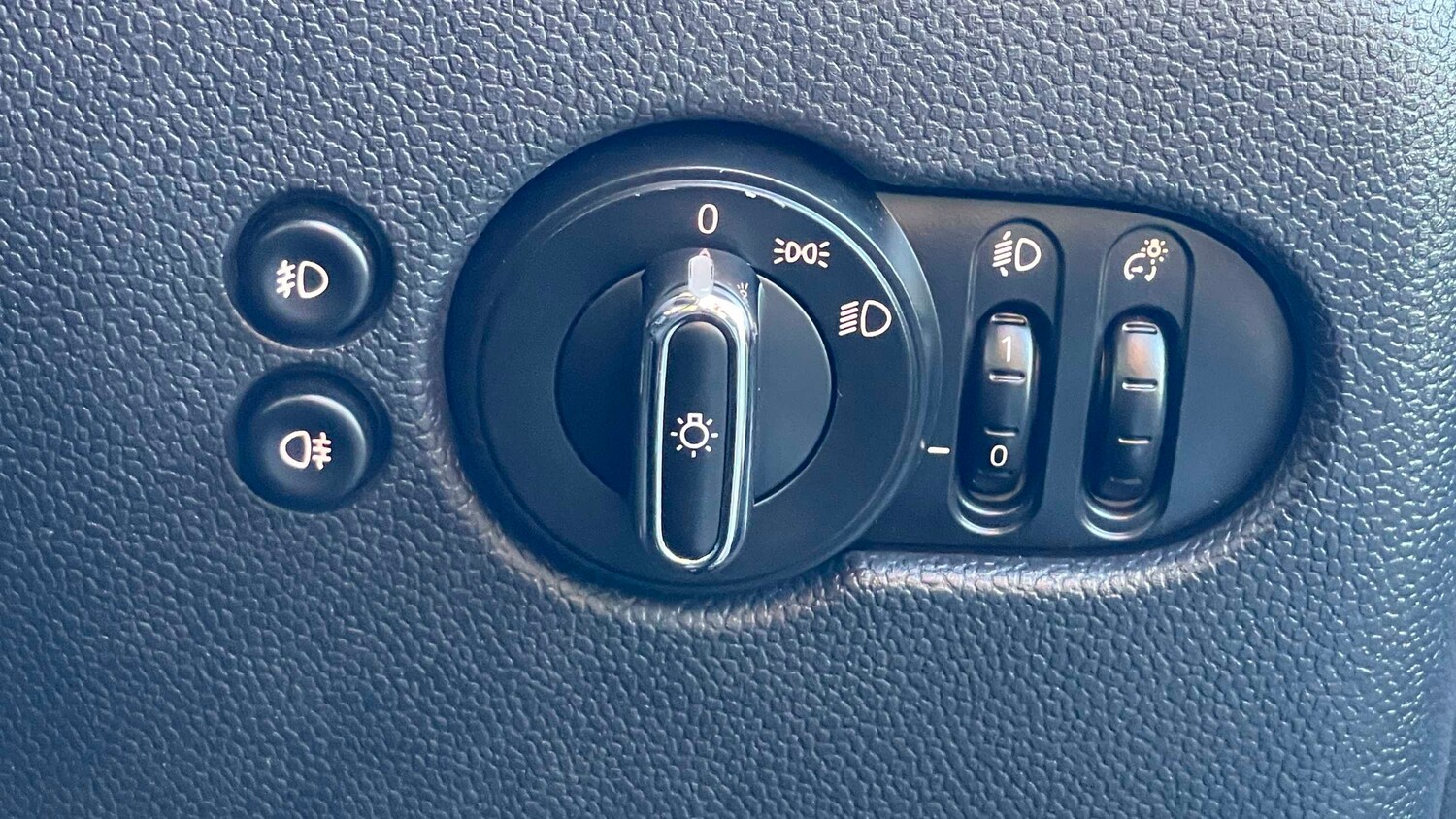 Used MINI Hatch 2017 for sale - 77389980: Photo 22