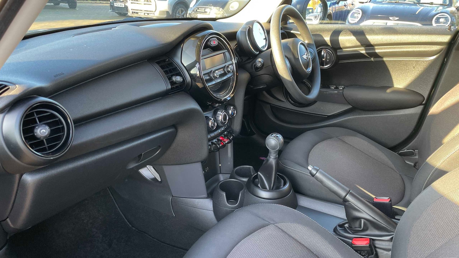 Used MINI Hatch 2017 for sale - 77389980: Photo 5