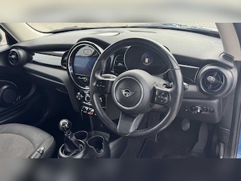 Used MINI Hatch 2021 for sale - 75555293: Photo