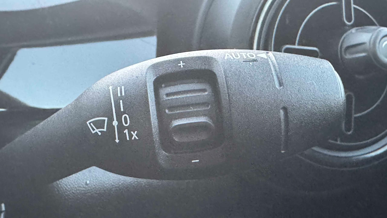 Used MINI Convertible 2022 for sale - 76610563: Photo 20