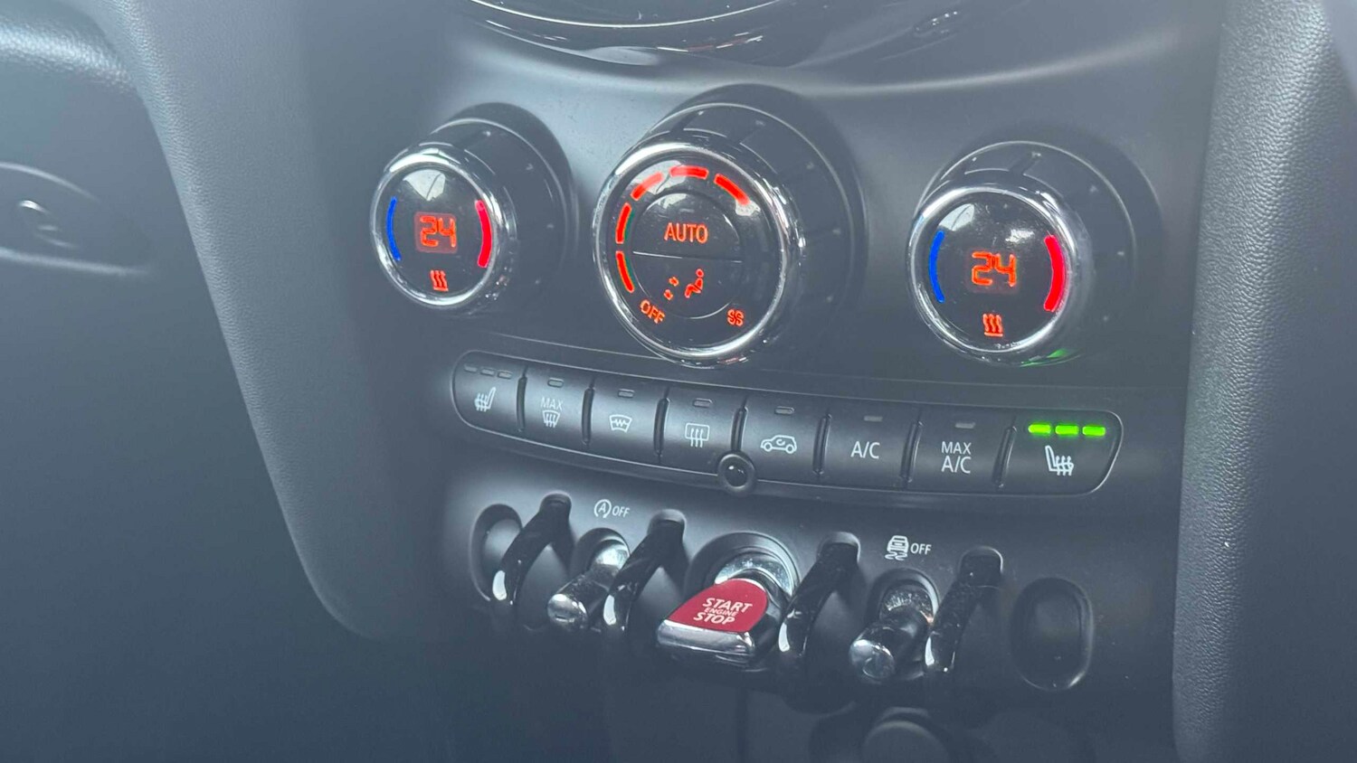 Used MINI Convertible 2022 for sale - 76610563: Photo 26