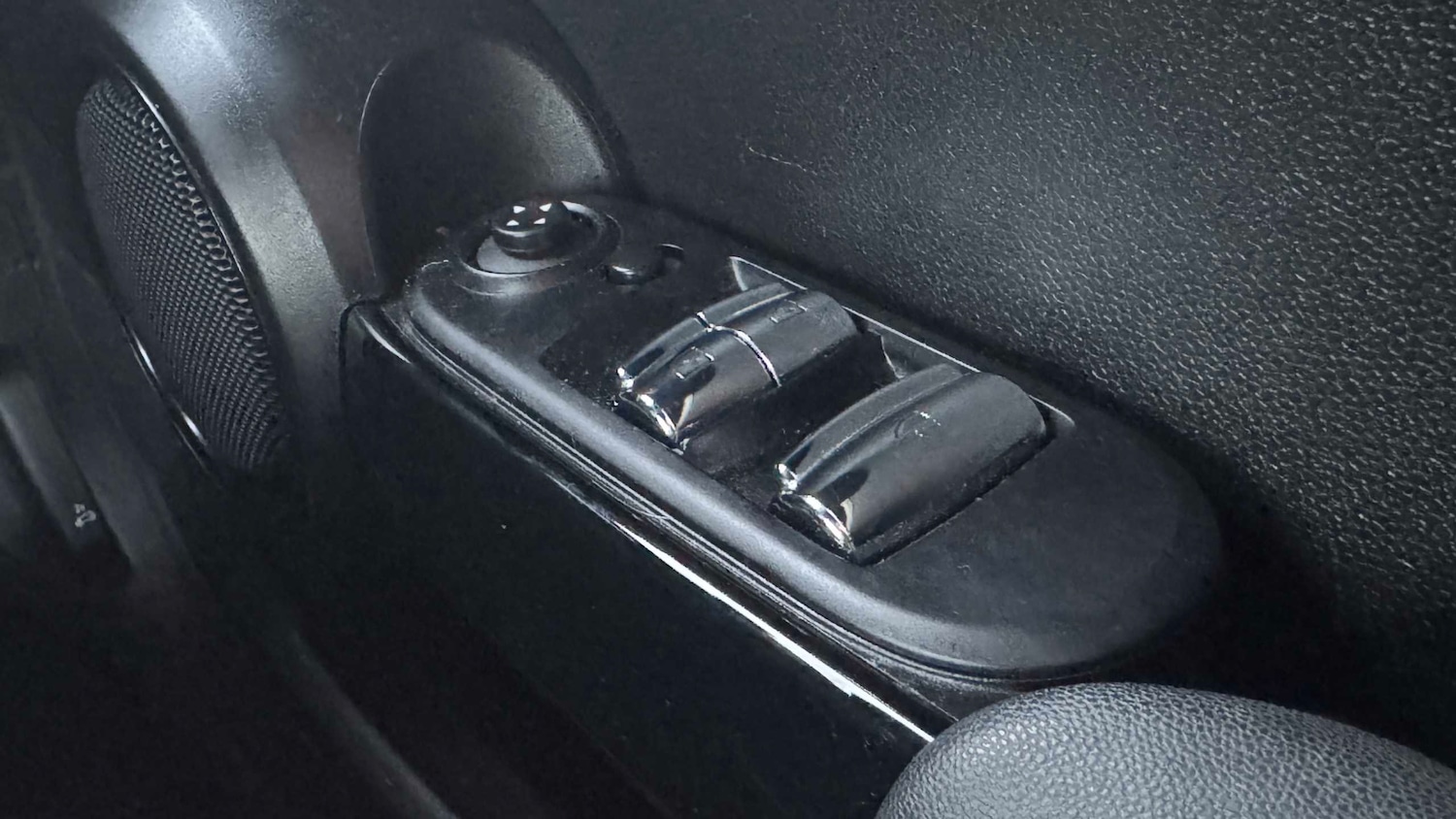 Used MINI Convertible 2022 for sale - 76610563: Photo 27