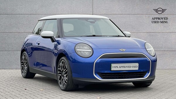 Used MINI Cooper 2024 for sale - 75217617: Photo 1