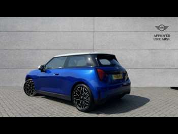 Used MINI Cooper 2024 for sale - 75217617: Photo