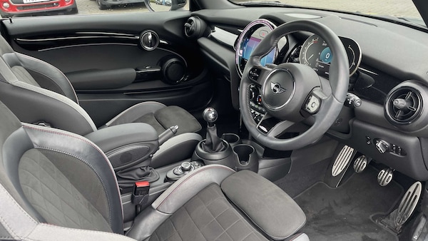 Used MINI Hatch 2022 for sale - 76141871: Photo 4