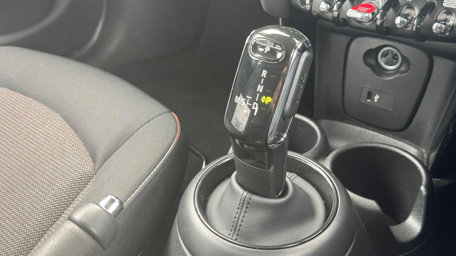 Used MINI Hatch 2023 for sale - 78188068: Photo 9