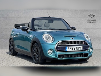 Used MINI Convertible 2016 for sale - 75626011: Photo