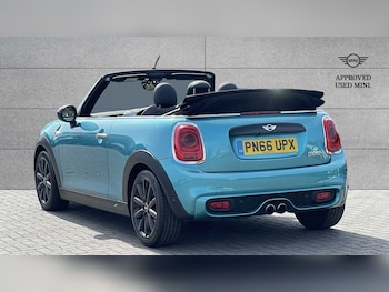 Used MINI Convertible 2016 for sale - 75626011: Photo