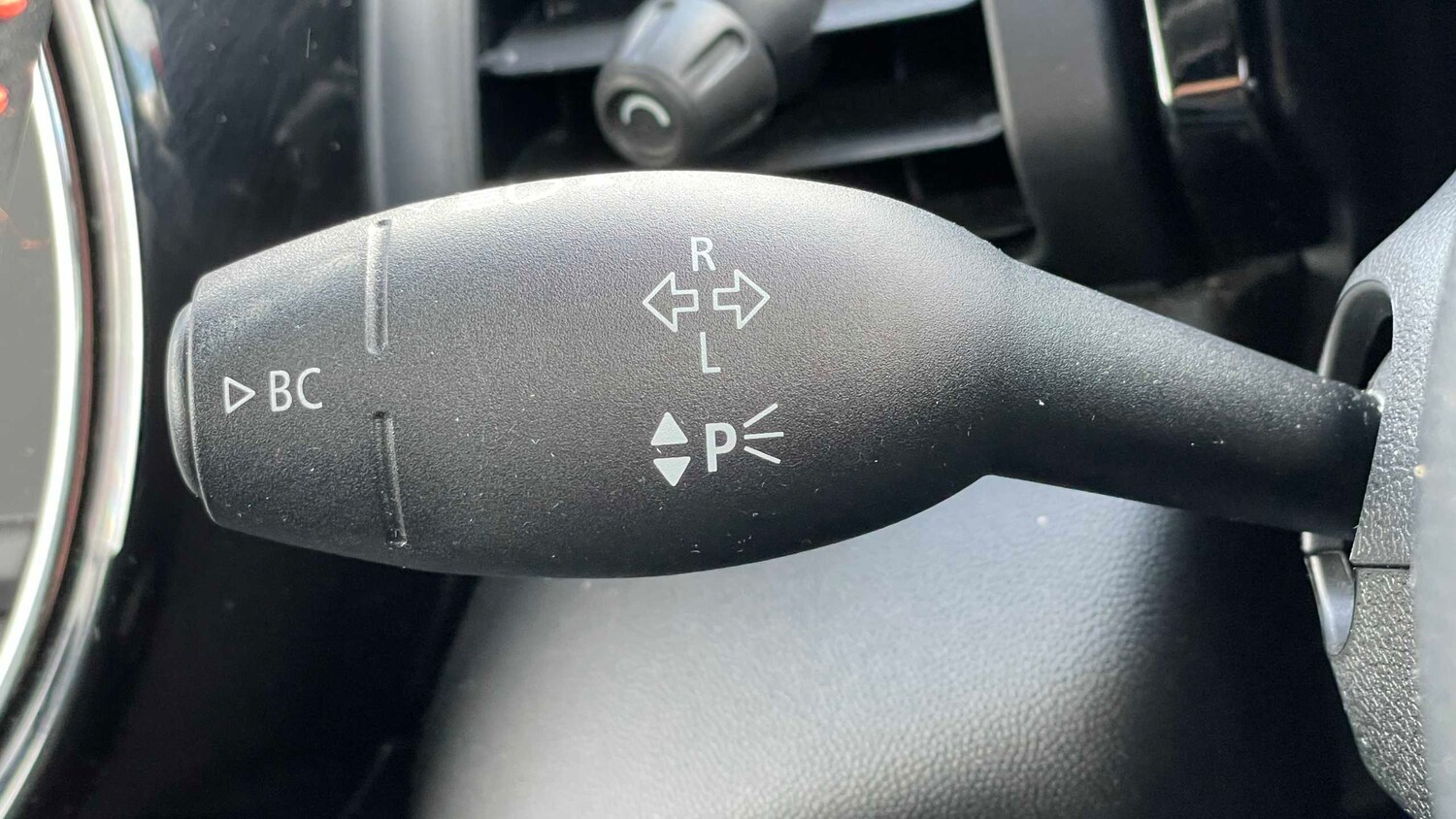 Used MINI Hatch 2019 for sale - 77886133: Photo 24