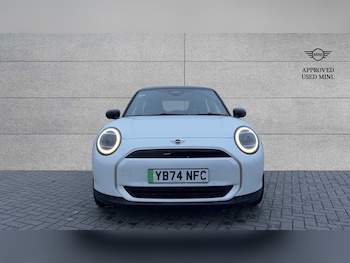 Used MINI Cooper 2024 for sale - 75260100: Photo