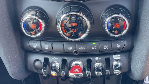 Used MINI Hatch 2022 for sale - 75603910: Photo 31