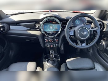 Used MINI Hatch 2022 for sale - 75603910: Photo