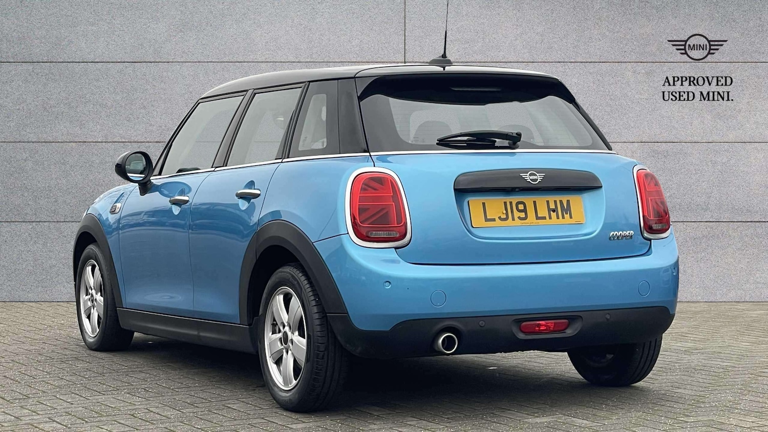 Used MINI Hatch 2019 for sale - 77414570: Photo 2