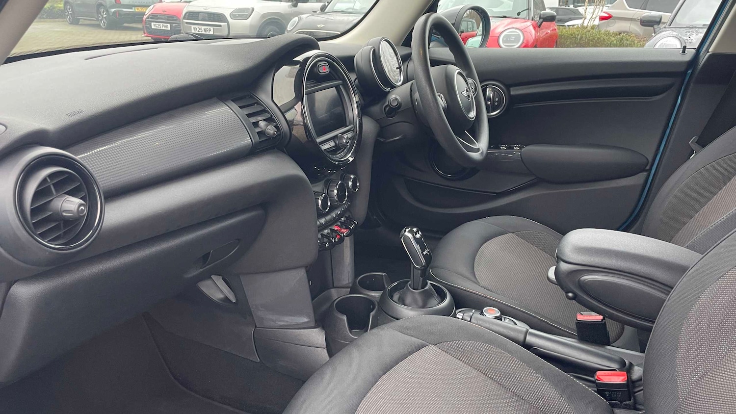 Used MINI Hatch 2019 for sale - 77414570: Photo 5