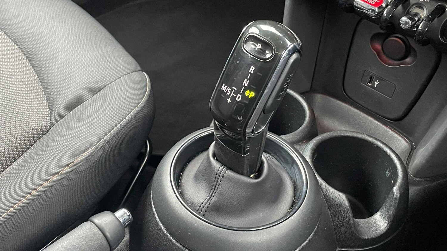 Used MINI Hatch 2019 for sale - 77414570: Photo 8