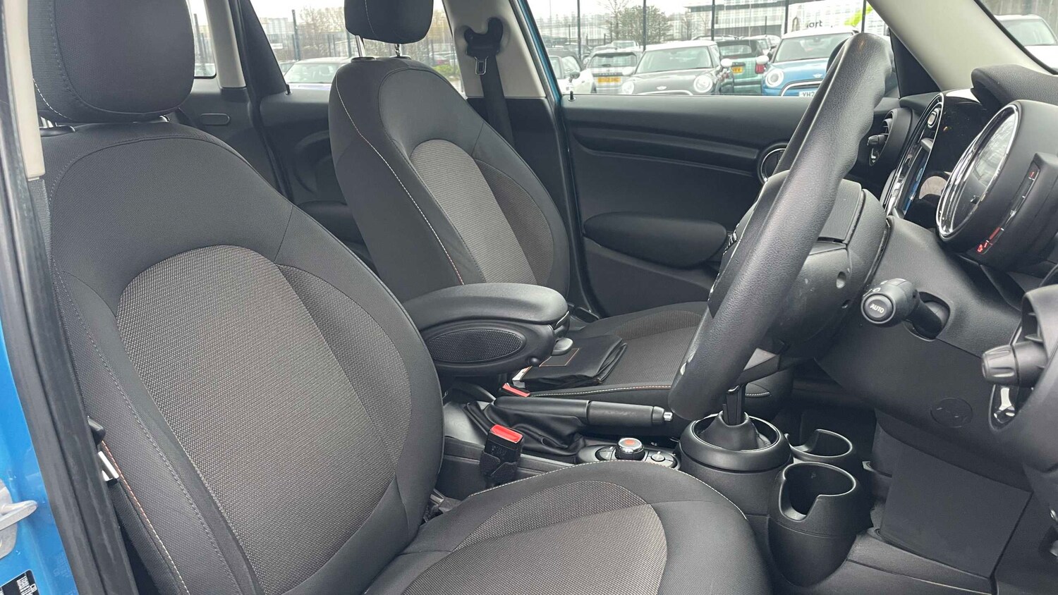 Used MINI Hatch 2019 for sale - 77414570: Photo 9